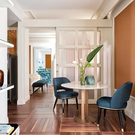 Vista Hotel 5*