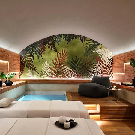 Vista Hotel 5*
