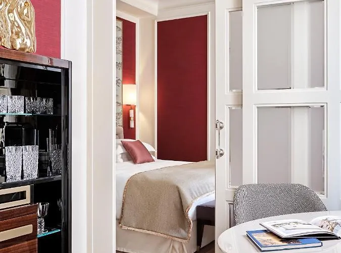 Vista Hotel 5*
